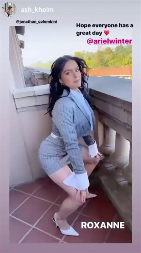 ariel winter twerking|Ariel Winter TWERKS in tight leggings for her pet pooch Casper